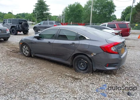 2017 Honda Civic Lx z USA, uszkodzony, nr VIN 19XFC2F5XHE041898